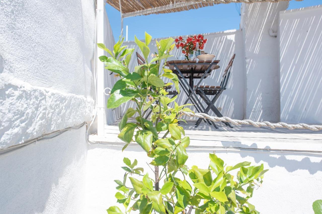 100 House - Indipendent House - New Restyling Villa Ostuni Bagian luar foto