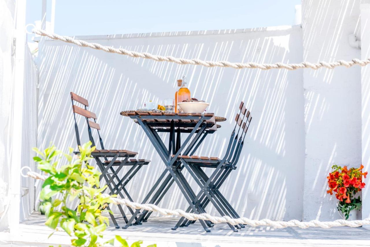 100 House - Indipendent House - New Restyling Villa Ostuni Bagian luar foto