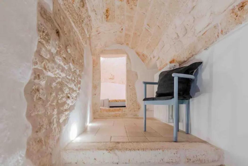 100 House - Indipendent House - New Restyling Villa Ostuni Bagian luar foto