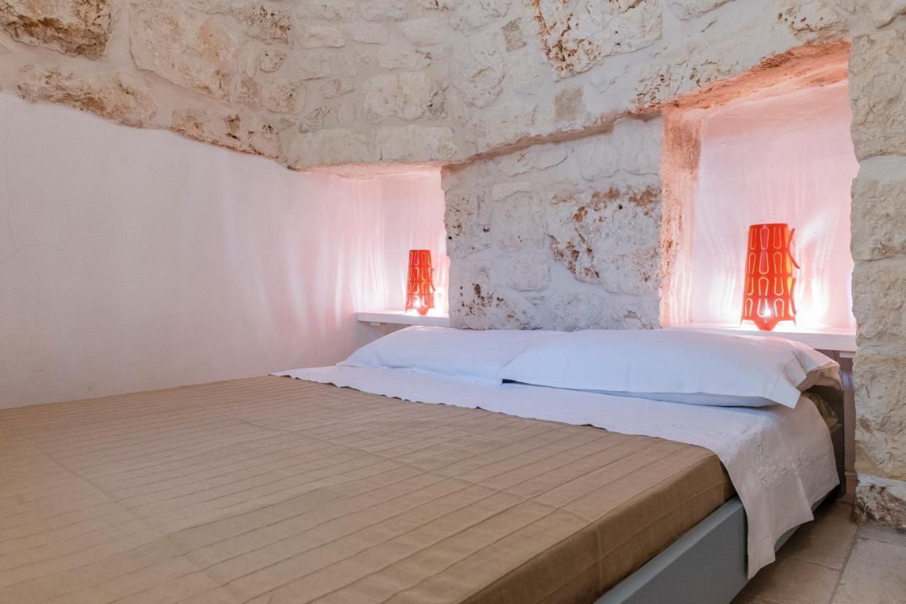 100 House - Indipendent House - New Restyling Villa Ostuni Bagian luar foto